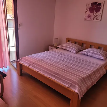Apartment Vini Hvar Town